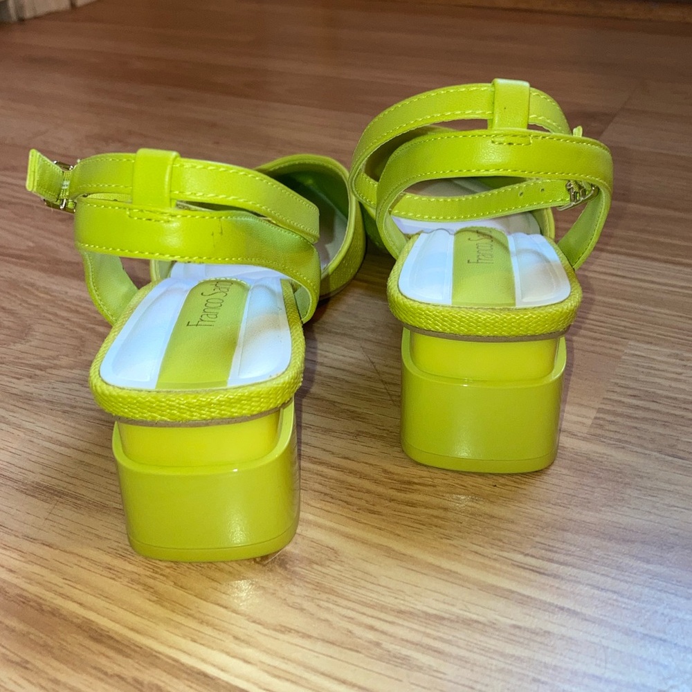 Franco Sarto Naya Pointed Toe Parrot Green Ankle Strap Block Heels Chartreuse 7M - Picture 6 of 14